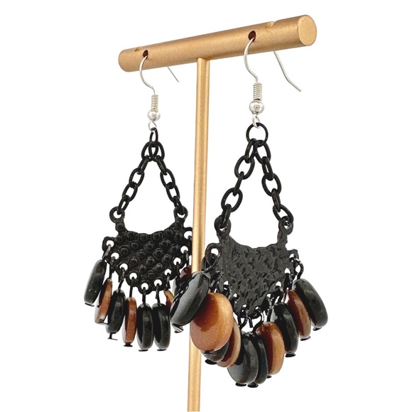 ๐ธ3/$15๐ธ Black and Brown Chandelier Earrings - Picture 2 of 2